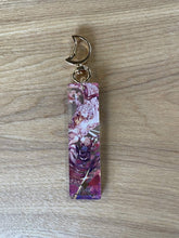 Load image into Gallery viewer, [OC] Ro's(e) - Dandelion Acrylic Charm

